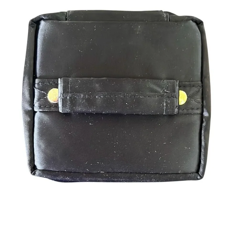 PurseN cube storage tote. Excellent condition.